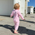 Lyserød Petit Crabe Lou UV-dragt 